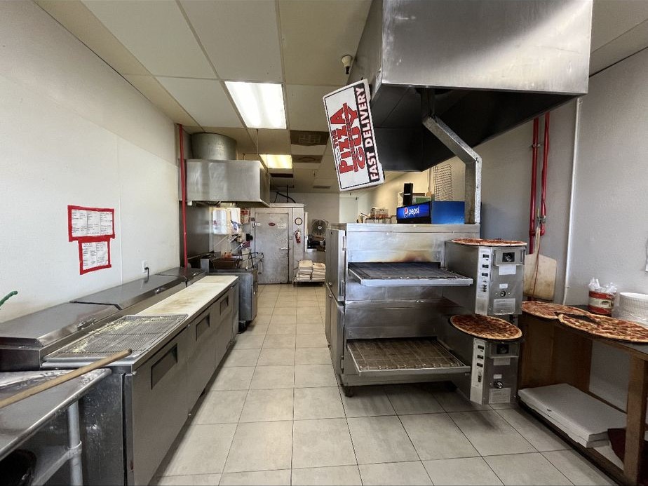 Quick Service Restaurant Business Sale Opportunity
